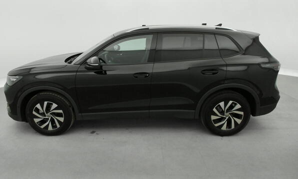 Vue 10 - Volkswagen Tiguan