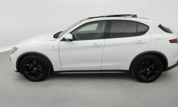 Vue 10 - Alfa Romeo Stelvio