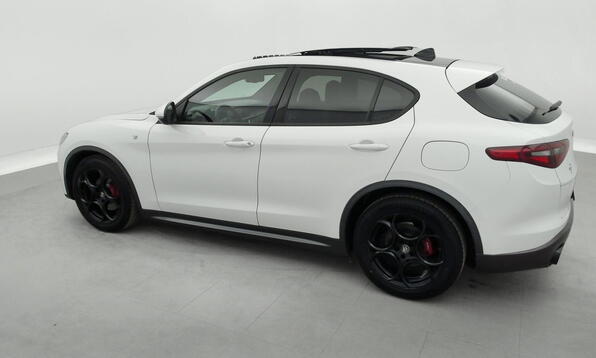 Vue 9 - Alfa Romeo Stelvio