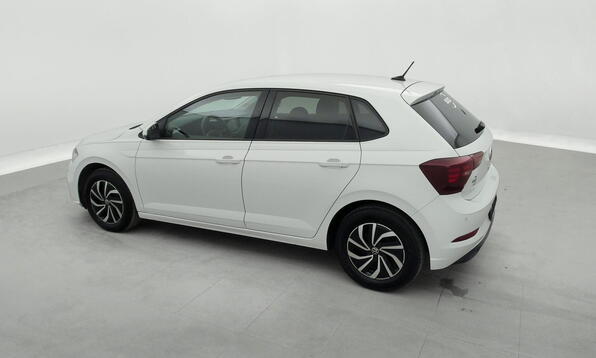 Vue 9 - Volkswagen Polo
