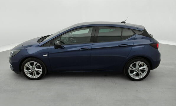 Vue 10 - Opel Astra