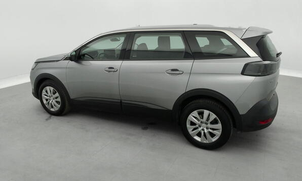 Vue 9 - Peugeot 5008