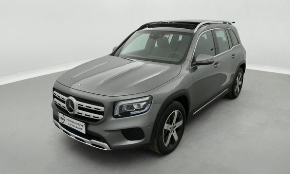 Vue 12 - Mercedes-Benz GLB 200