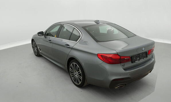 Vue 8 - BMW 530