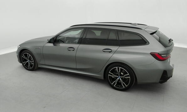 Vue 9 - BMW 320