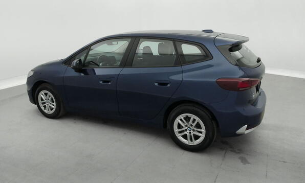 Vue 9 - BMW 218