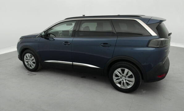 Vue 9 - Peugeot 5008