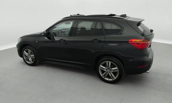 Vue 9 - BMW X1