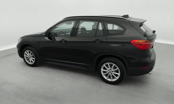 Vue 9 - BMW X1