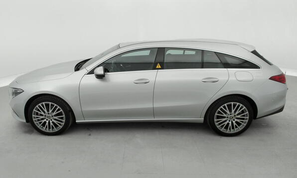 Vue 10 - Mercedes-Benz CLA 250