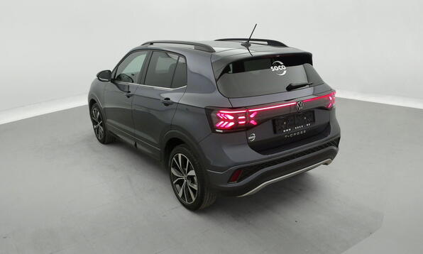 Vue 8 - Volkswagen T-Cross