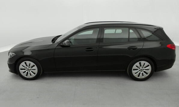 Vue 10 - Mercedes-Benz C 200
