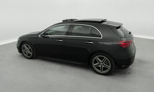 Vue 9 - Mercedes-Benz A 180