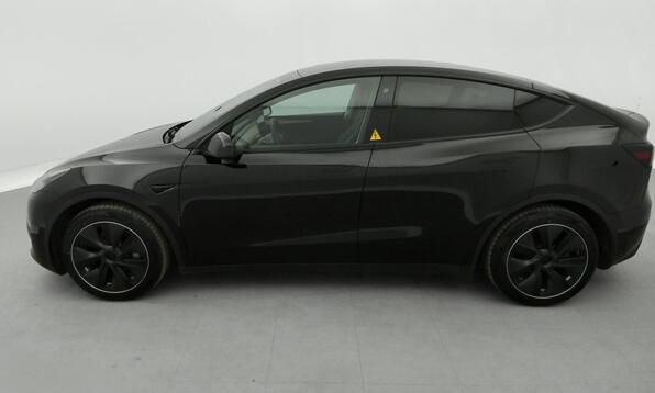 Vue 10 - Tesla Model Y