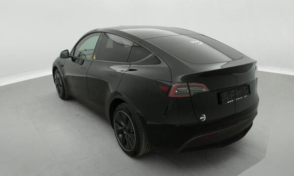 Vue 8 - Tesla Model Y
