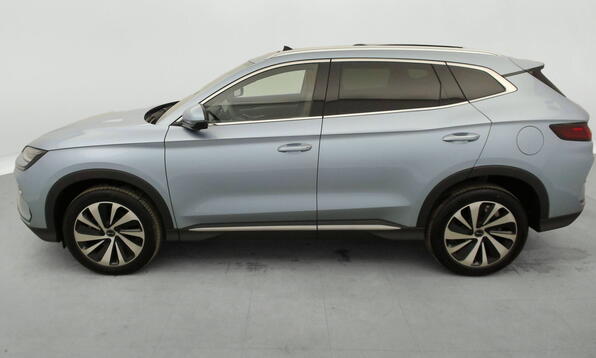 Vue 10 - BYD Seal U