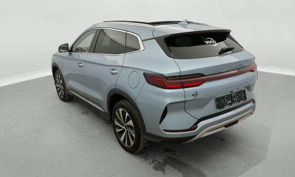 Vue 8 - BYD Seal U