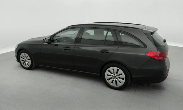 Vue 9 - Mercedes-Benz C 200