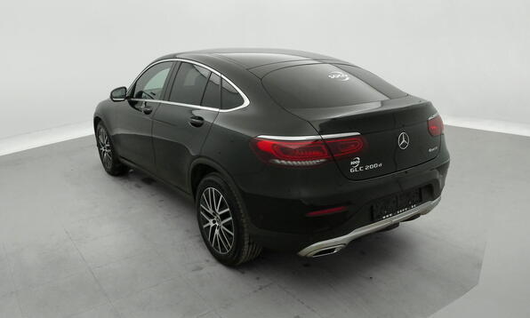 Vue 8 - Mercedes-Benz GLC 200