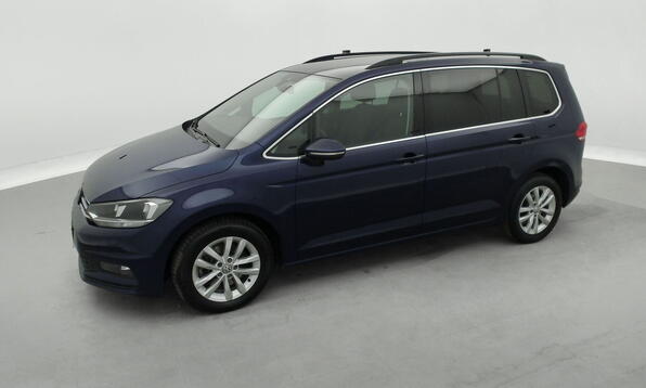 Vue 11 - Volkswagen Touran