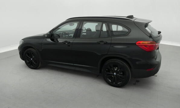 Vue 9 - BMW X1
