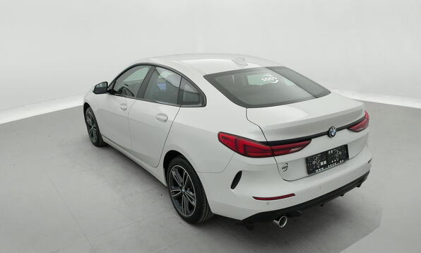 Vue 8 - BMW 218