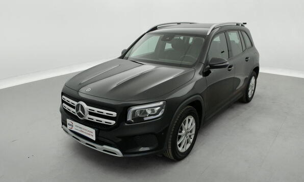 Vue 12 - Mercedes-Benz GLB 180