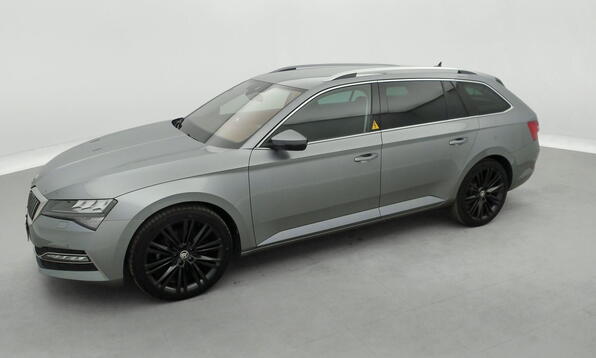 Vue 11 - Skoda Superb