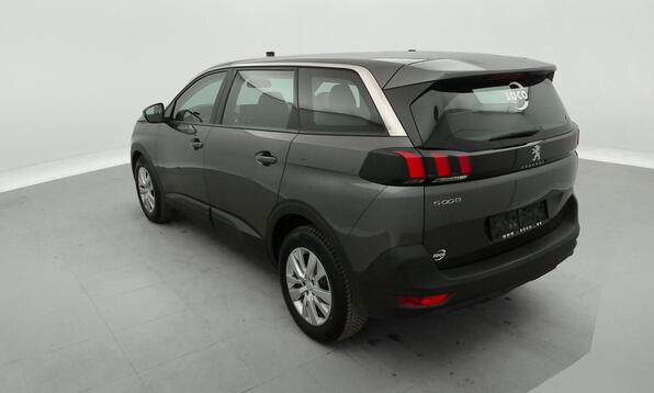 Vue 8 - Peugeot 5008