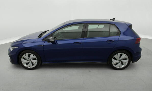 Vue 10 - Volkswagen Golf