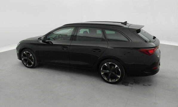 Vue 9 - Cupra Leon