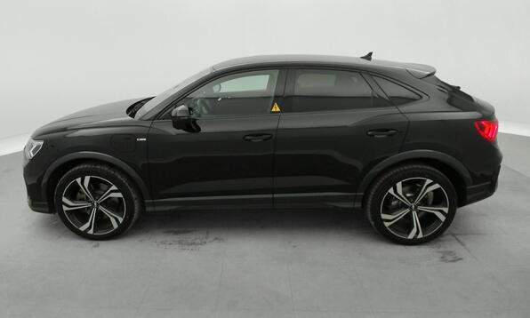 Vue 10 - Audi Q3