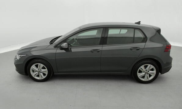 Vue 10 - Volkswagen Golf