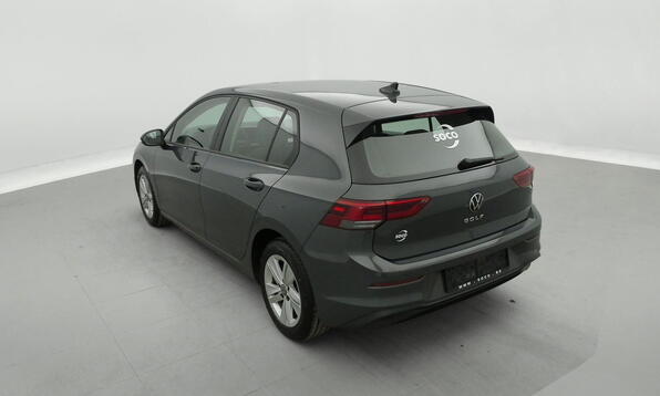 Vue 8 - Volkswagen Golf