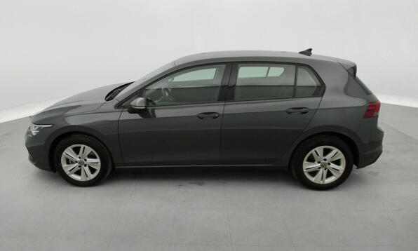 Vue 10 - Volkswagen Golf