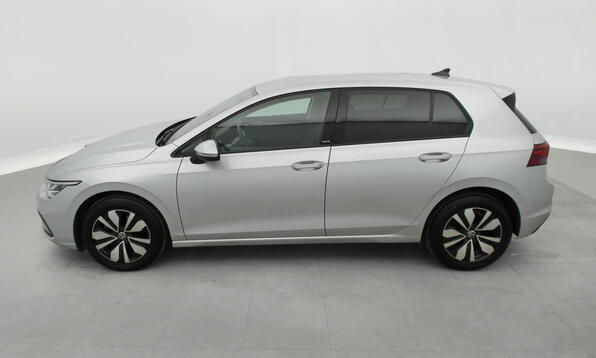 Vue 10 - Volkswagen Golf