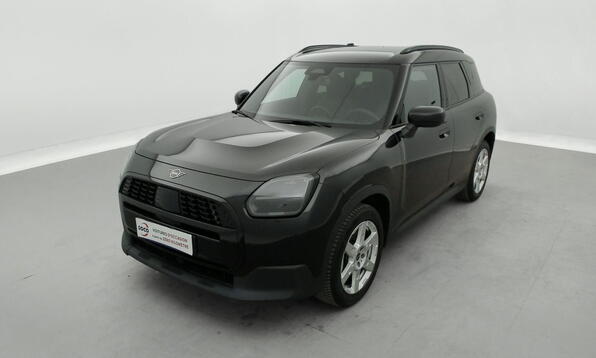 Vue 12 - MINI Countryman C