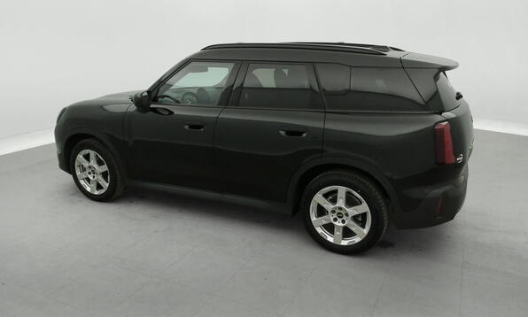 Vue 9 - MINI Countryman C