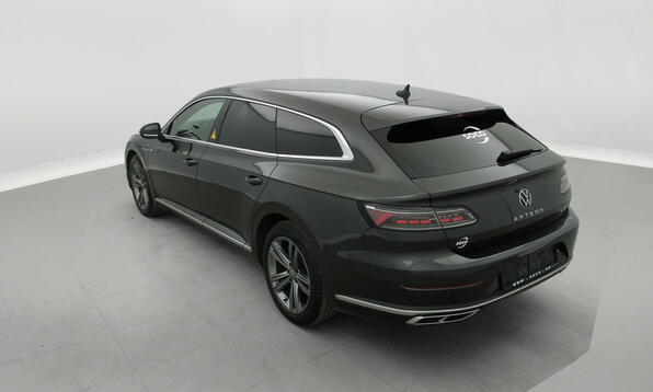 Vue 8 - Volkswagen Arteon
