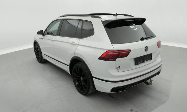 Vue 8 - Volkswagen Tiguan Allspace