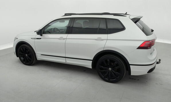 Vue 9 - Volkswagen Tiguan Allspace