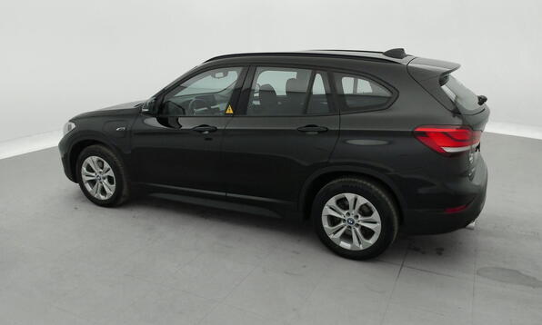 Vue 9 - BMW X1