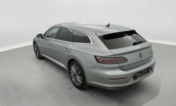 Vue 8 - Volkswagen Arteon