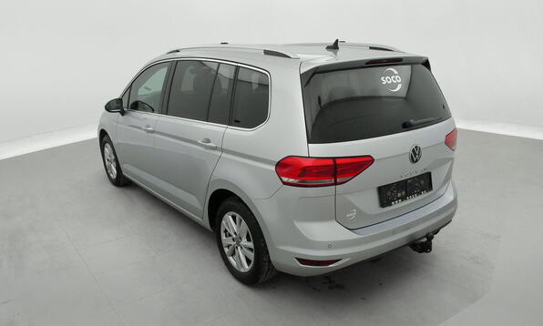 Vue 8 - Volkswagen Touran