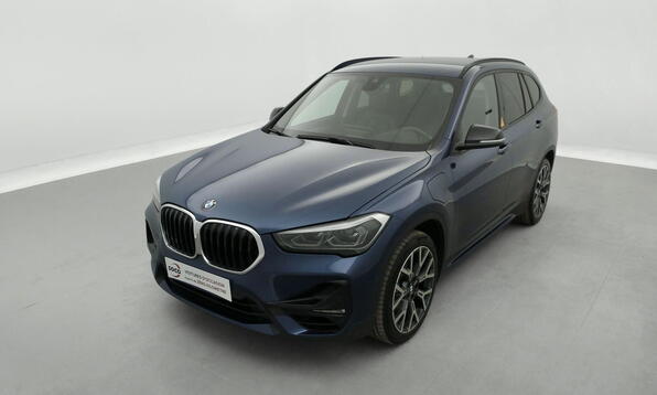 Vue 12 - BMW X1