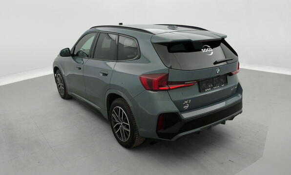 Vue 8 - BMW X1