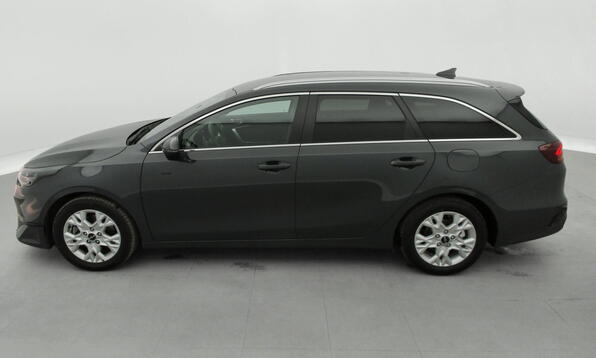 Vue 10 - Kia Ceed SW / cee'd SW