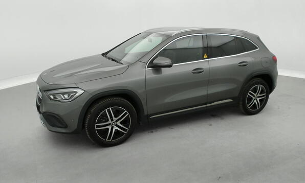 Vue 11 - Mercedes-Benz GLA 250