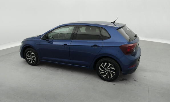 Vue 9 - Volkswagen Polo