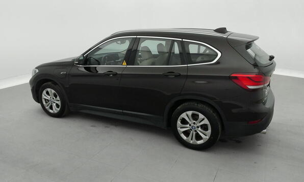 Vue 9 - BMW X1